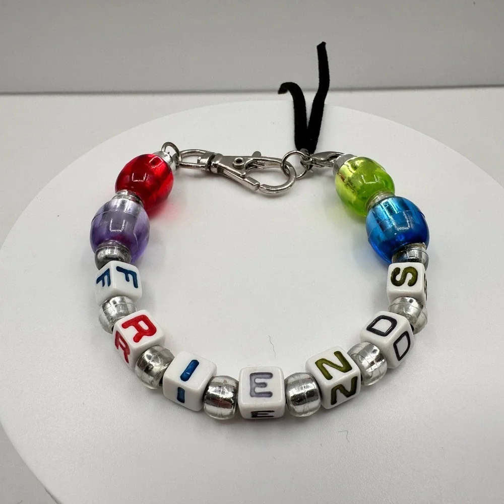 Vintage Y2K Friends Cube Bracelet Acrylic Beaded Silver Tone Women's Jewelry 90s